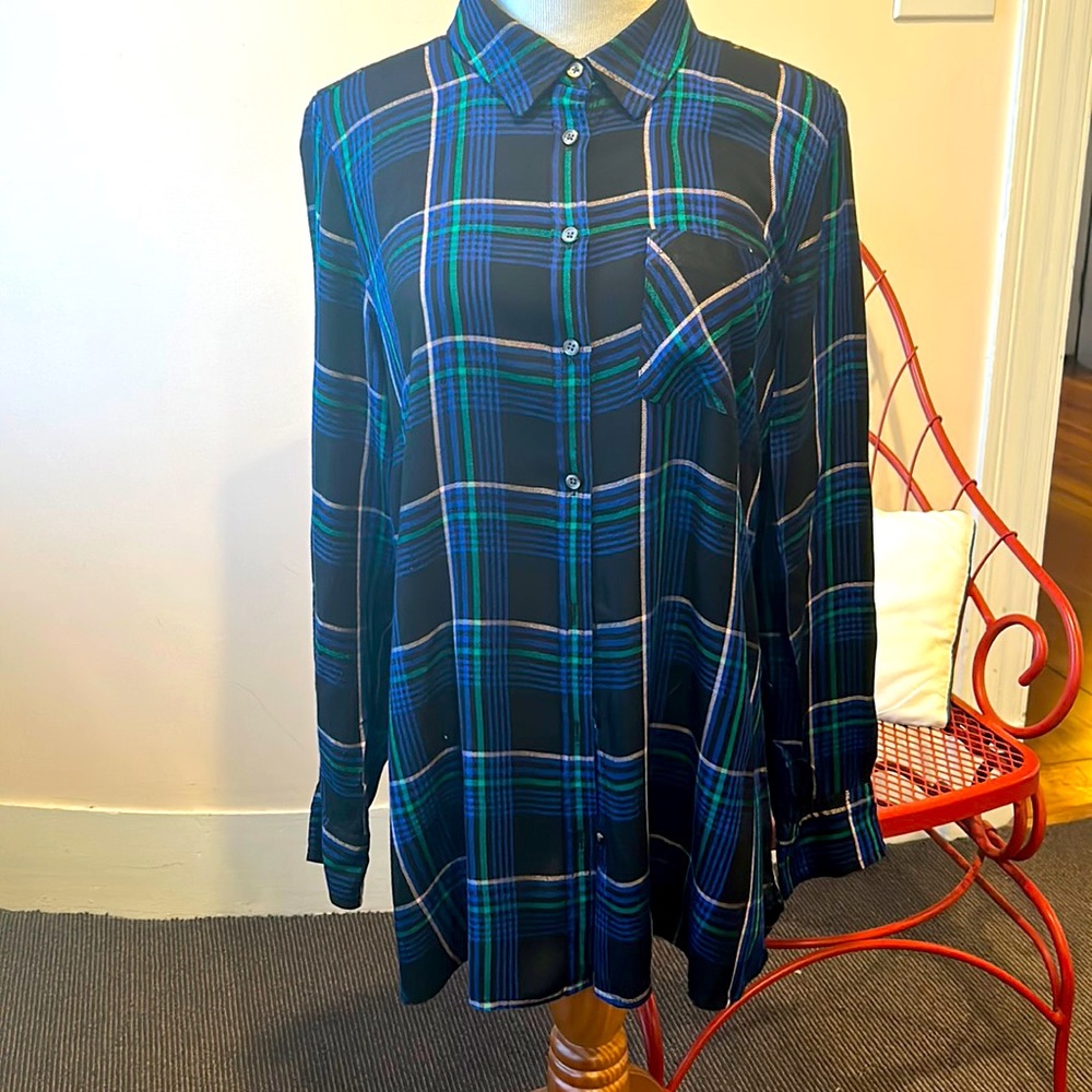 Talbots blouse - Picture 2 of 5